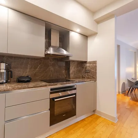 3-bedroom New With Balcony Appartement
