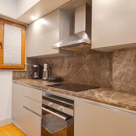 3-bedroom New With Balcony * Istanboel