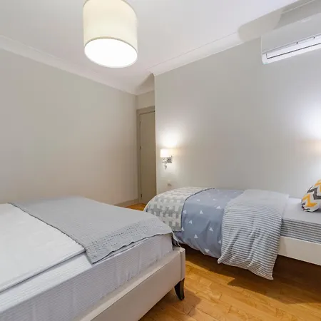 3-bedroom New With Balcony Appartement