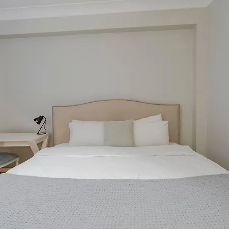 3-bedroom New With Balcony * Istanboel