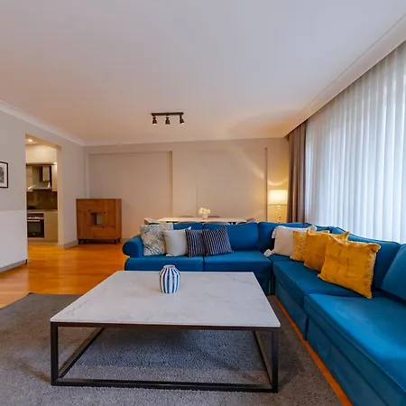 3-bedroom New With Balcony Appartement *
